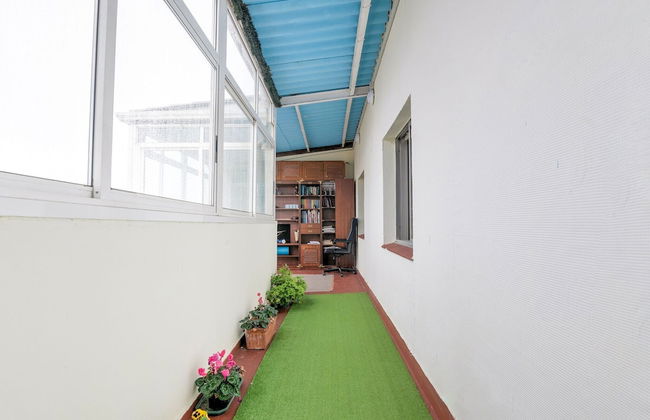 Snug Apartment in Santiago de Compostela With Terrace - Photo 9