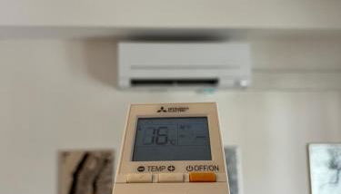 Modernes Doppelzimmer mit Bad & AC in Kehl Goldscheuer - 1A Guesthouse - Foto 5