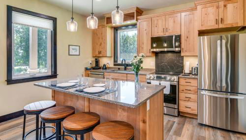 2 Mi to Dtwn Palmer Custom Valley Home with Garage - Foto 2