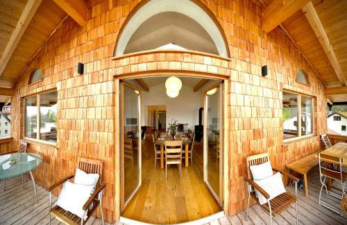 Ferienhaus Bachperle - Alpenidyll mit Kamin, Balkon oder Terrasse für Genießer - Foto 2