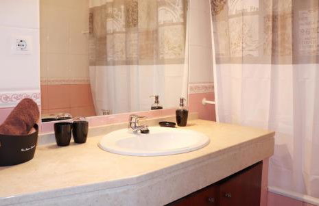 Charming house with fireplace in Grândola, 142 m², Internet included - Foto 21
