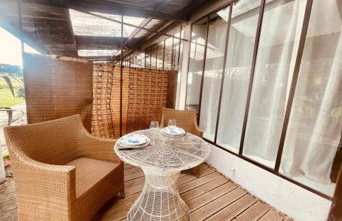 CHEZ BABOU studio d'artistes avec piscine, parking - Photo 14