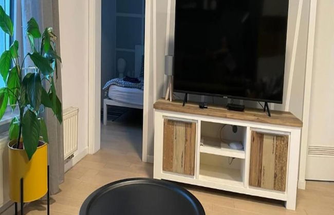 Modern & Charming - Free Private Parking - Foto 1