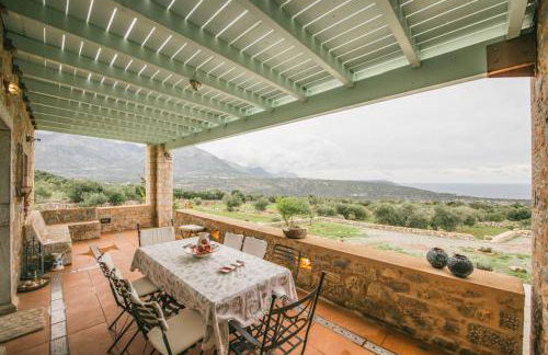 Villa Dimitra - Mani , traditional archontiko - Foto 3