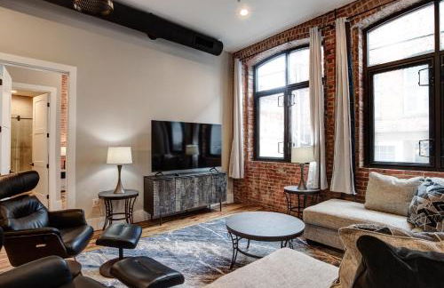 Large 3 bedroom 3 and a half Bath Downtown Condo - Foto 3