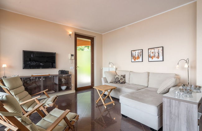 Apartment in Oggebbio With Pool & Terrace - Foto 11