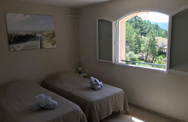 Villa in Le Plan-de-la-tour With Pool - Photo 6