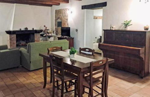 Nice Apartment In Sant'angelo In Vado With Wifi - Foto 3
