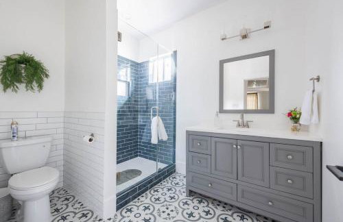 Riverwalk Pearl Zoo Museums Pool 5 BR 4 full and 1 half Baths - Foto 29