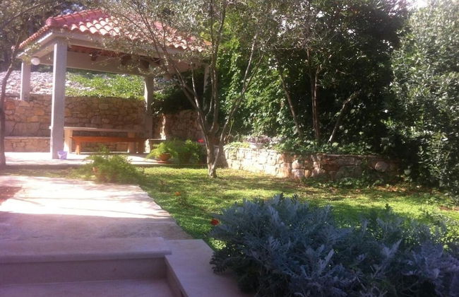 Mlad - With Pool - A3 - Photo 14