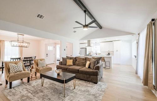 Rena Home Sleeps 8 Yard King Ensuite - Foto 1