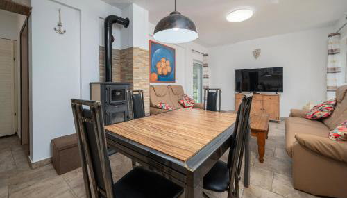 Gorgeous Home In Koromacno With Wifi - Foto 3