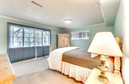 8 Mi to Jacksonville Oregon Getaway with Deck! - Foto 25