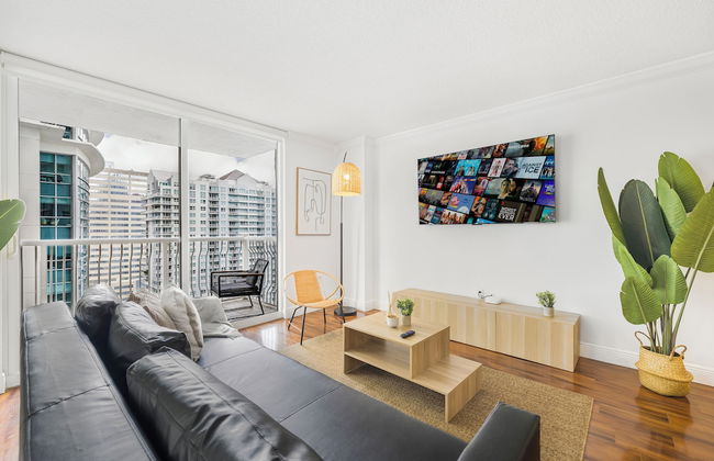 Sky High 31st Floor Condo W Parking - Foto 80