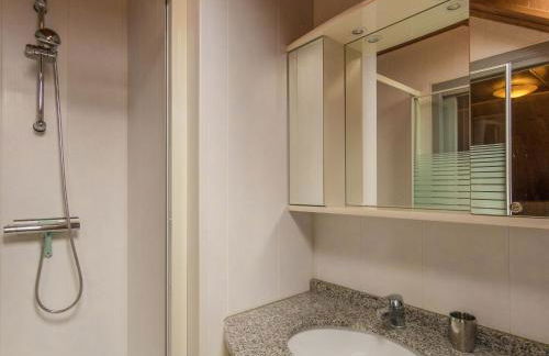 Pleasant holiday home with private pool - Foto 48