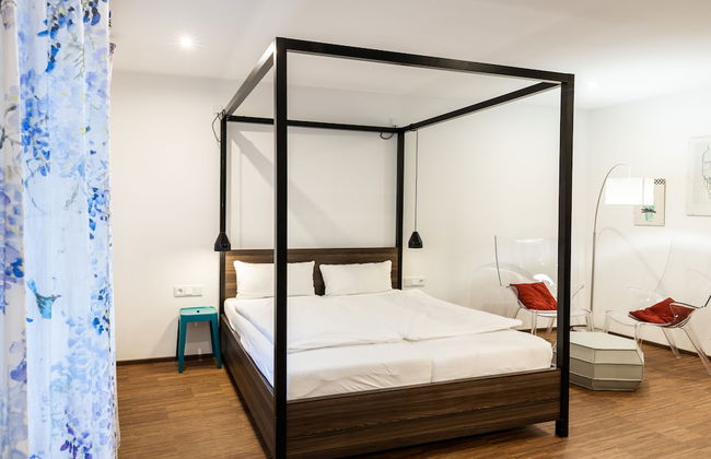 Nomad Serviced Apartments - Photo 75