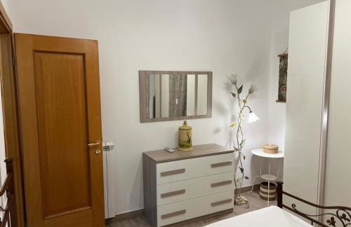 Saint Peter & Giulio Cesare - Photo 30