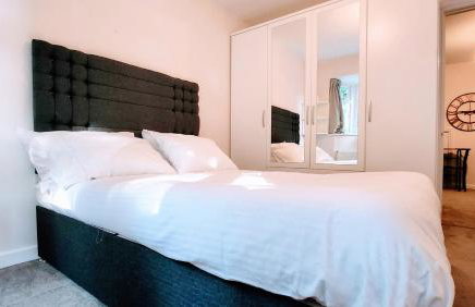 1 Bedroom Annex - Close to Frimley Hospital - Private Entrance - Foto 17