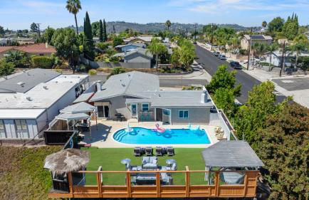 The Sky Lounge - Photo 55