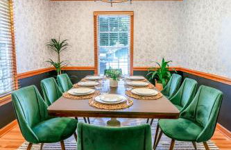 4 Beds ,King Bed, Tvs, Kids essentials, office, Grill, Crib, in Bond park ,PNC Arena - Foto 2