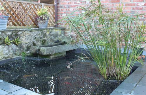 Beautiful Barn Conversion, 3 Bed, hot tub, sauna, gym, enclosed garden - Photo 15