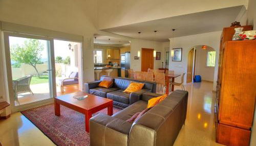 Luxurius Villa with private pool - Photo 5