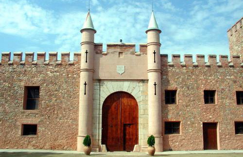 Masía de San Juan Casas número 3 y 5, con piscina, aire acondicionado y vistas a la montaña - Photo 3