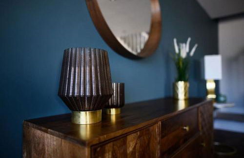 The Coach House at Wenvoe Manor, Cardiff - Photo 47