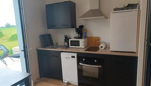 Studio 2 à 4 personnes, 12 kilomètres du parc du Puy du F - Photo 5