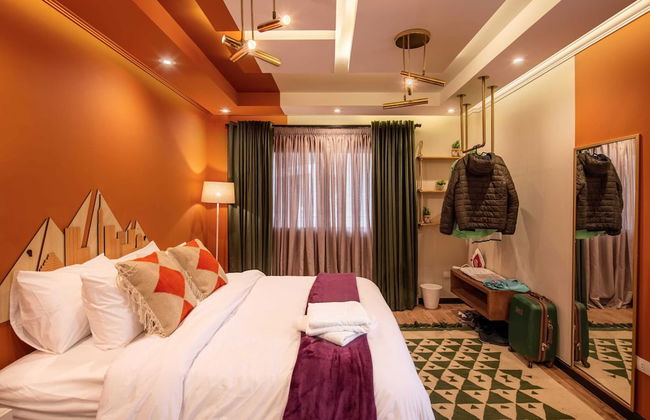 Xuru Stays I Waterfront Designer 2BR - 5 min to Airport - Foto 10