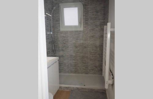 Le Faubourg-Raines - Chaleureux studio à 5mn de la gare - Foto 25