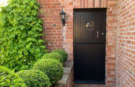 Hayloft Cottage - Dog Friendly With Private Garden - Photo 7