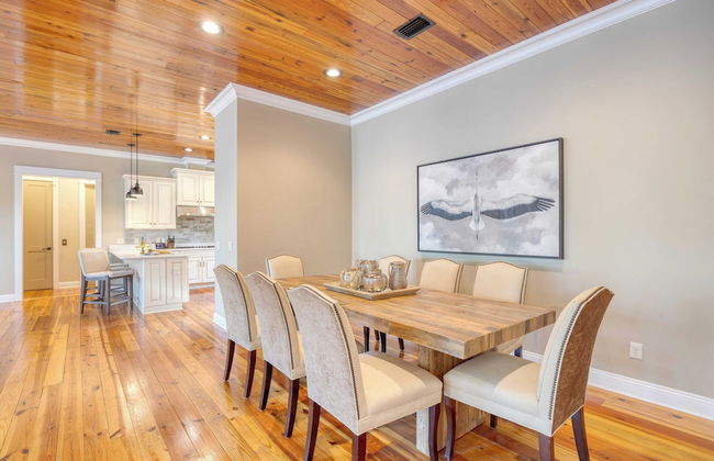 Blackwater Bay Hideaway by Avantstay Waterfront, Pool, Dock, Hot Tub - Photo 27