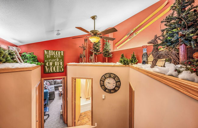 Fresh Tracks Retreat Ski In Out Hot Tub - Photo 37