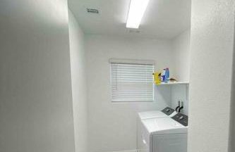 New,and Modern Home close to the strip - Foto 7