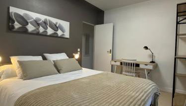 Château, poteries, vins et randonnées - Foto 2