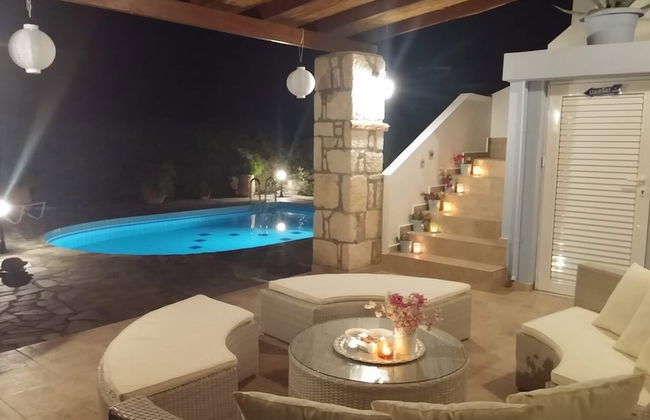 Enticing Villa in Loutra with Private Pool & Garden near Beach - Photo 20