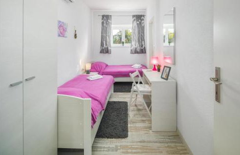 Nice Home In Buzet With Sauna - Photo 41