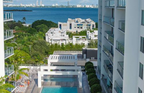 Biscayne Cove by Rove Travel - Condo with Balcony - Foto 39
