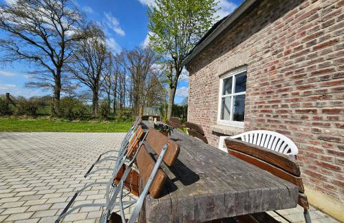 Die alte Waldkate - Windschief und mitten in der Natur - Foto 23