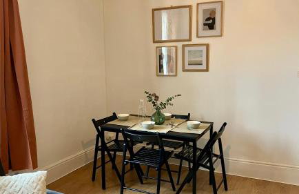 T2 Le Moderne • Netflix • Parking • Gare - Foto 3