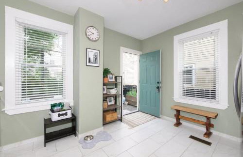 Historic Home in Ohio City Near W25! - Foto 26