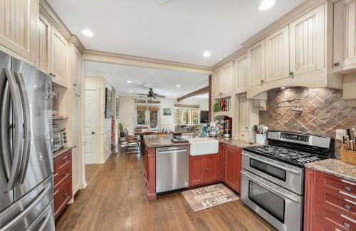 2 Lake Cabins Poolhottub Game Room & Courts - Foto 73