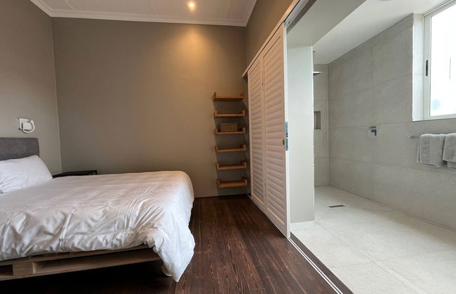 Beach Tower House Luxury Beachfront Villa - Photo 8