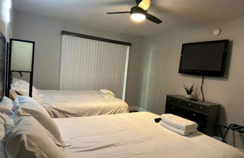 No Putts Given. Cozy home on Par 4, free Golf Cart and Pool access - Photo 23