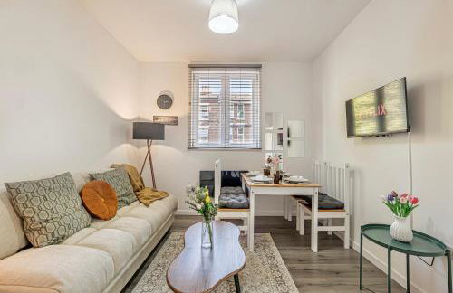 Large One Bedroom Apartments Southsea Sleeps 3 - Free Parking - Foto 37