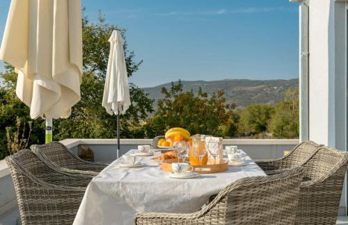 Rustic Villa Florice with a pool - Photo 11