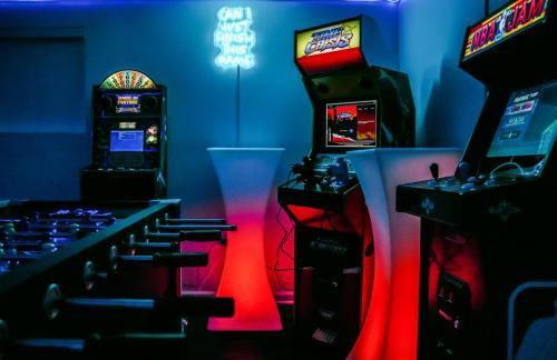 8BR Kids Room, Game Room, Gym andTheater - Foto 5