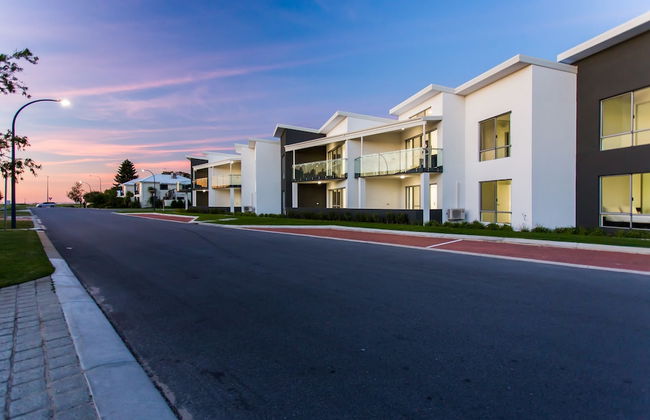 Reflections by Rockingham Apartments - Photo 27