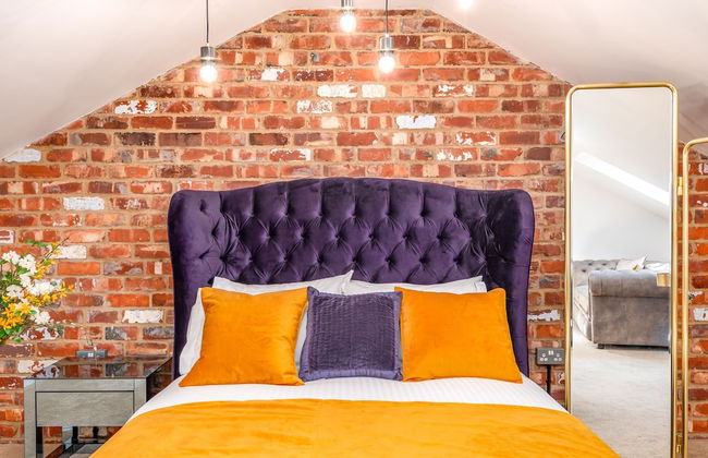 Lincoln 4-beds, Sleeps 13, Hot Tub & Pet Friendly - Foto 8